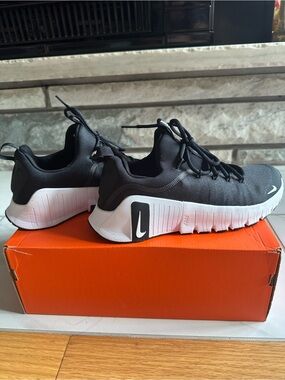 Nike Free Metcon 6 Black & White Running Shoes Sneakers